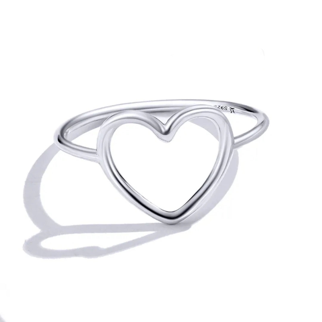 Anillo corazón líneas S925