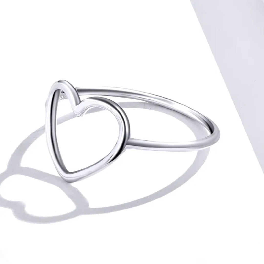 Anillo corazón líneas S925